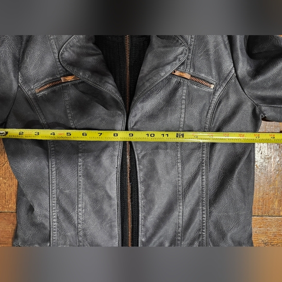 Montana Co Faux Black Distressed leather Long Coat Size small Women's - Picture 12 of 13